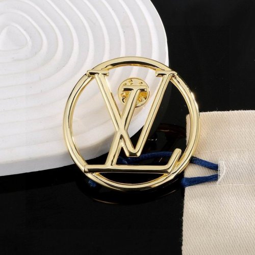 LV Brooch 03yxs01 (5)_3744020